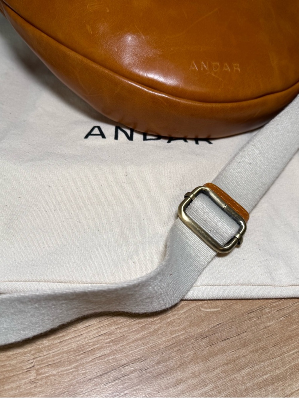 Andar Tatum Sling Bum bag - Picture 6 of 10